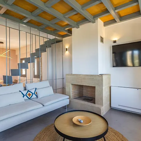 Patio Lydia * Stoúpa